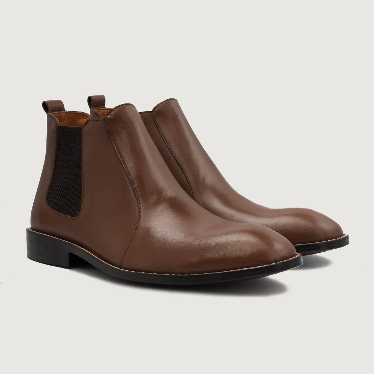 Clarkson Chelsea Коричневый Кожаные ботинки для Мужчин For Men in Brown Full-Grain Leather - Вид сбоку | Купить в официальном онлайн-магазине