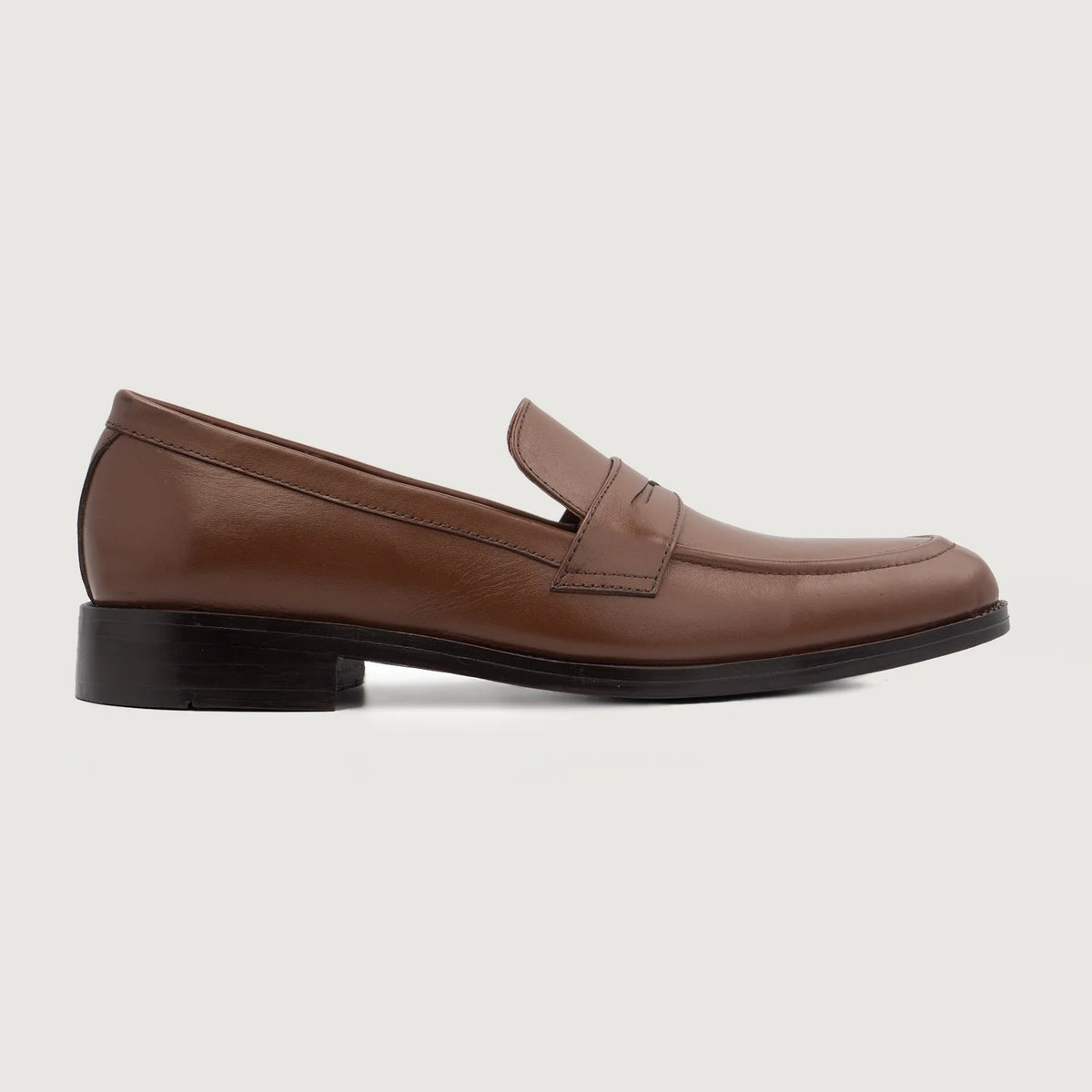 Brown Full-Grain leather Loafers - Рантовая конструкция Goodyear Welt и носок обуви