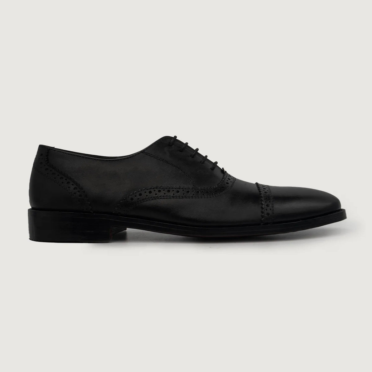 Black Full-Grain leather Shoes - Рантовая конструкция Goodyear Welt и носок обуви