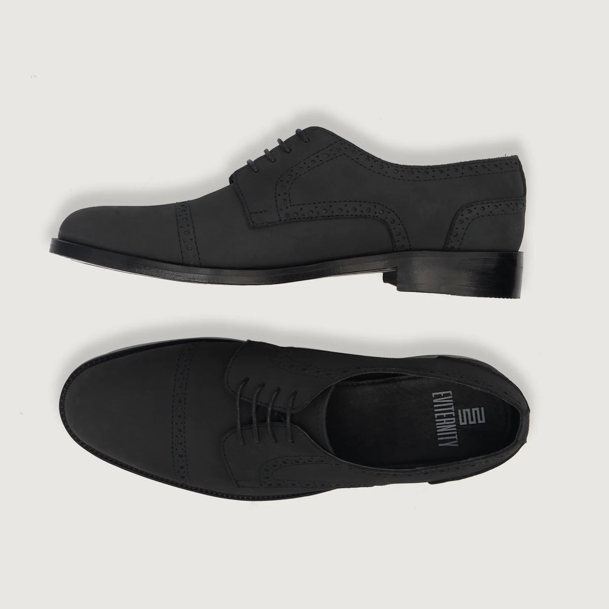Dirk Brogues Derby Черный Nubuck Кожаная обувь для Мужчин For Men - Усиленный задник и точная двойная строчка