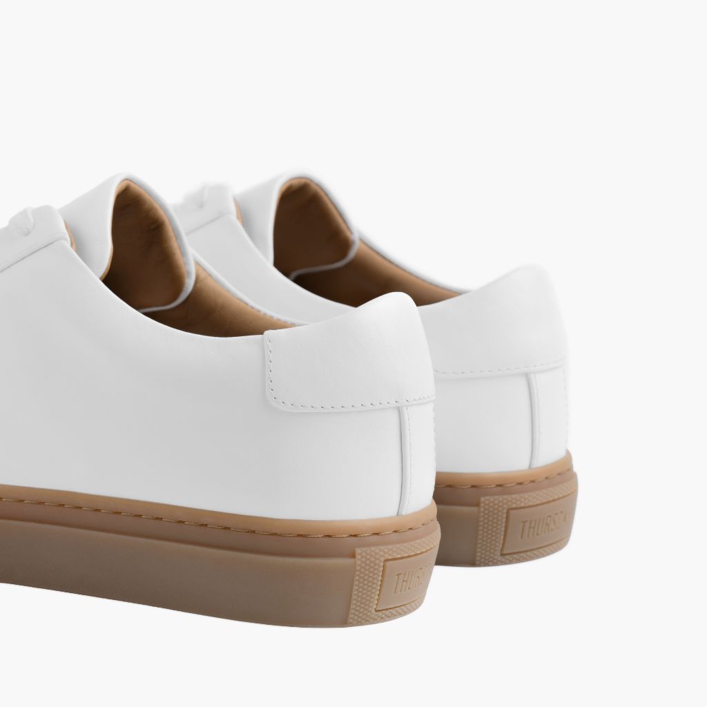 High-Traction Rubber Outsole & Lug Tread Pattern on Legacy White Кожаные кеды для Мужчин