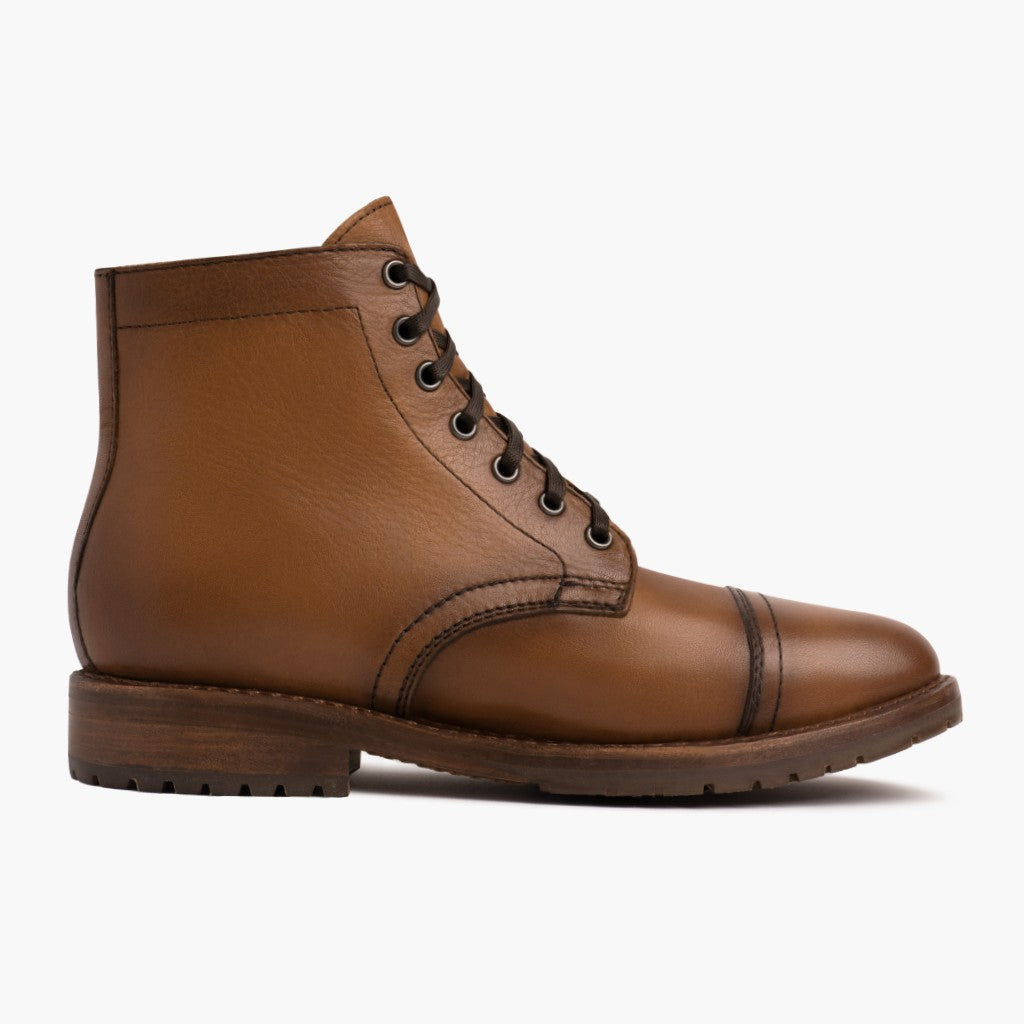 High-Traction Rubber Outsole & Lug Tread Pattern on Major Cuero Кожаные ботинки для Мужчин