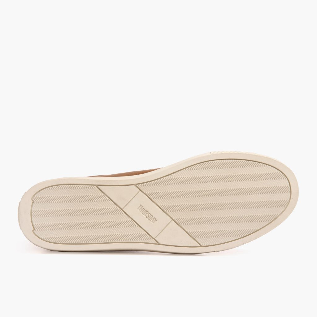 High-Traction Rubber Outsole & Lug Tread Pattern on Premier Low Top Toffee Кожаные кеды для Мужчин For Men