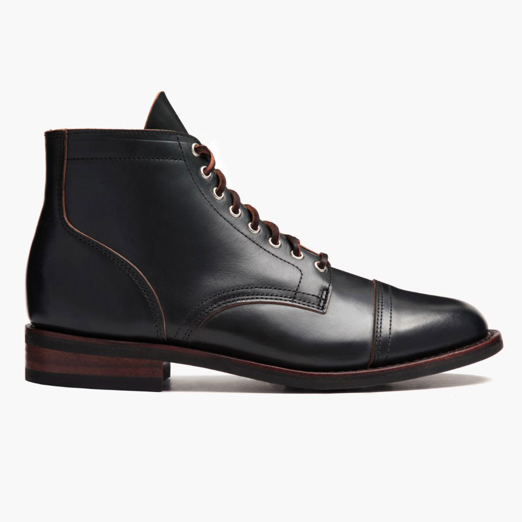 Classic Full-Grain leather Boots - Рантовая конструкция Goodyear Welt и носок обуви