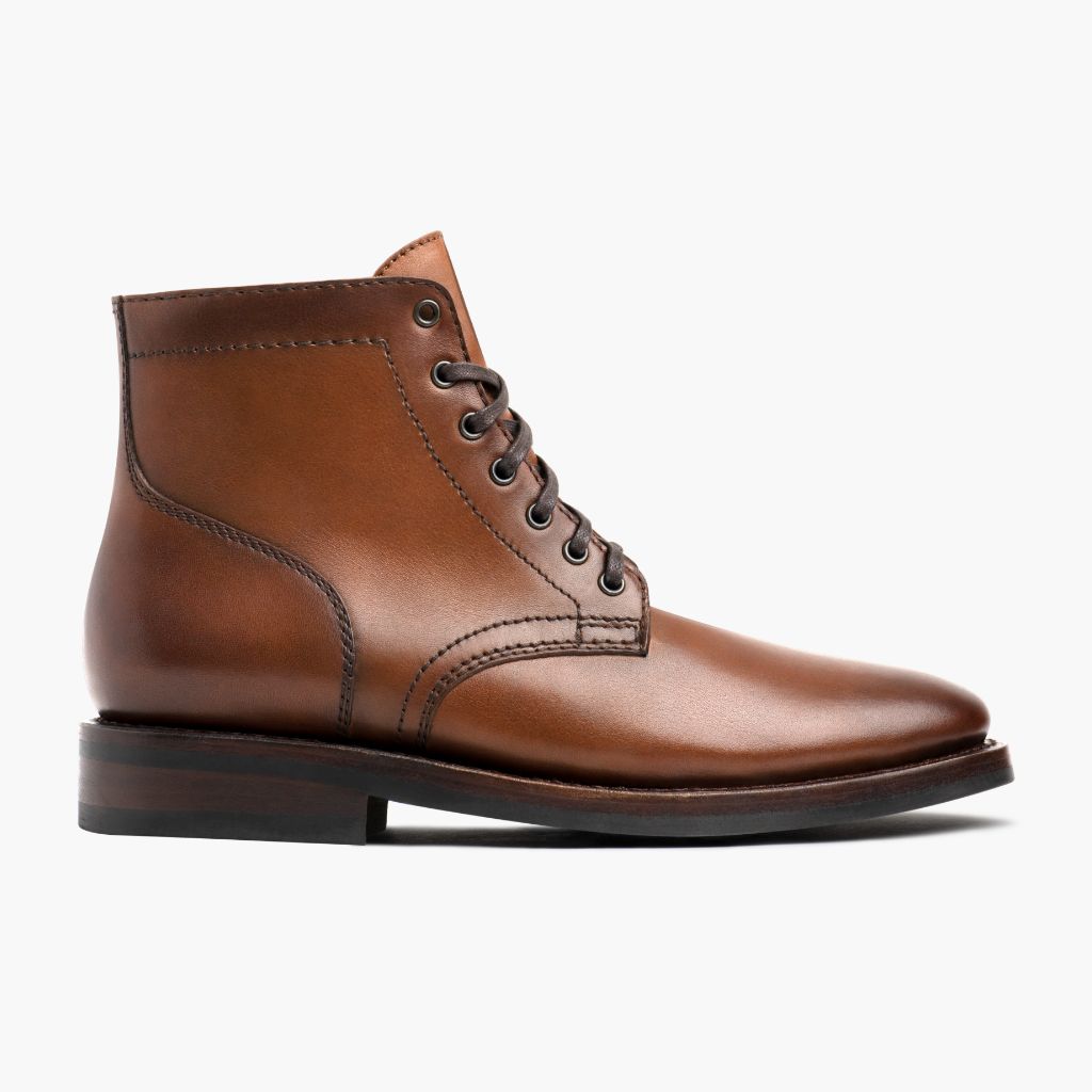 Classic Full-Grain leather Boots - Рантовая конструкция Goodyear Welt и носок обуви