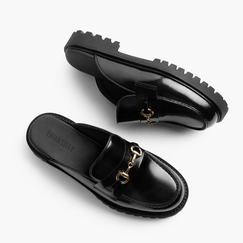 High-Traction Rubber Outsole & Lug Tread Pattern on Penny Mule Черный & Gold Кожаные лоферы для Женщин