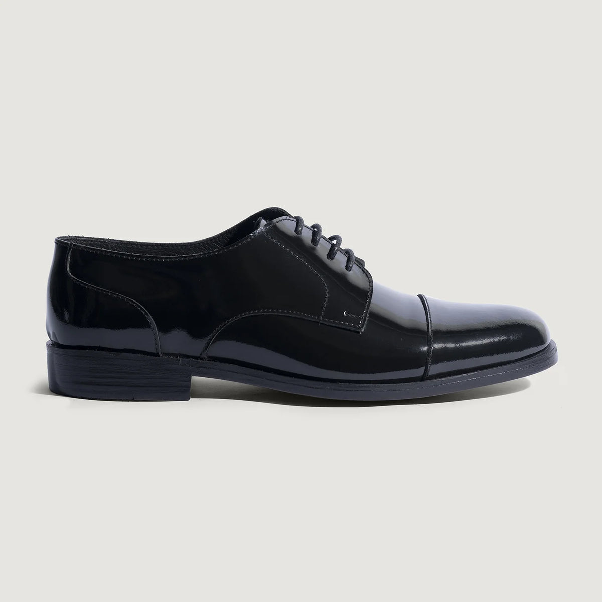 Patent Black Full-Grain leather Shoes - Рантовая конструкция Goodyear Welt и носок обуви