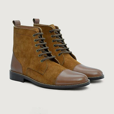 Knight Derby Рыжий & Коричневый Кожаные ботинки - StudGuard для Мужчин in Brown Full-Grain Leather - Вид сбоку | Купить в официальном онлайн-магазине