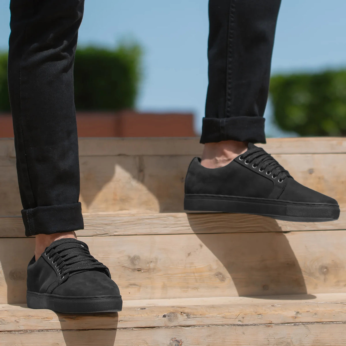 Murphy Low Top Черный Nubuck Кожаные кеды для Мужчин - Усиленный задник и точная двойная строчка