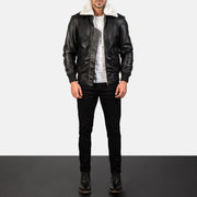 
Airin G-1 Black & White Leather Bomber Jacket - Вид сбоку, демонстрирующий эргономичный крой рукава