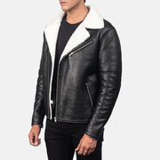 
Alberto White Shearling Черный Кожаная куртка для Мужчин - Вид сзади, подчеркивающий посадку по плечам и ровный край