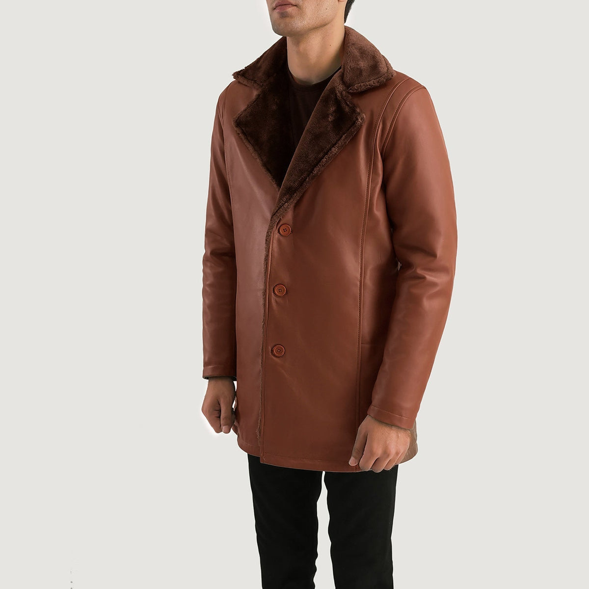
Brown Sheepskin Burnishing Winter Jacket - Вид сзади, подчеркивающий посадку по плечам и ровный край