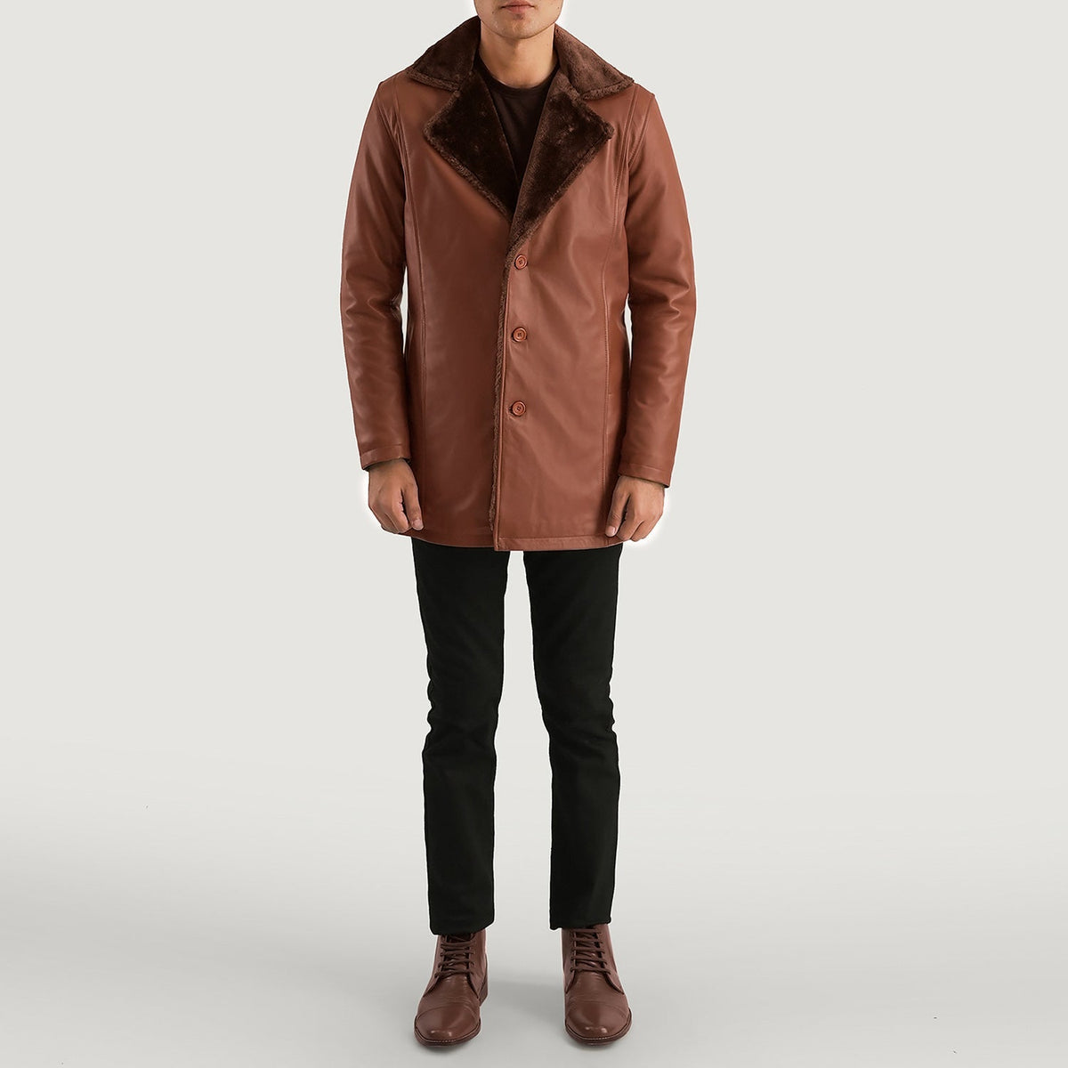 
Cinnamon Коричневый Leather Fur Кожаное пальто для Мужчин - Вид сбоку, демонстрирующий эргономичный крой рукава