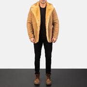 
Furlong Beige Leather Coat - Вид сбоку, демонстрирующий эргономичный крой рукава