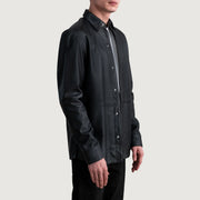 
Black Sheepskin leather Jacket - Вид сзади, подчеркивающий посадку по плечам и ровный край