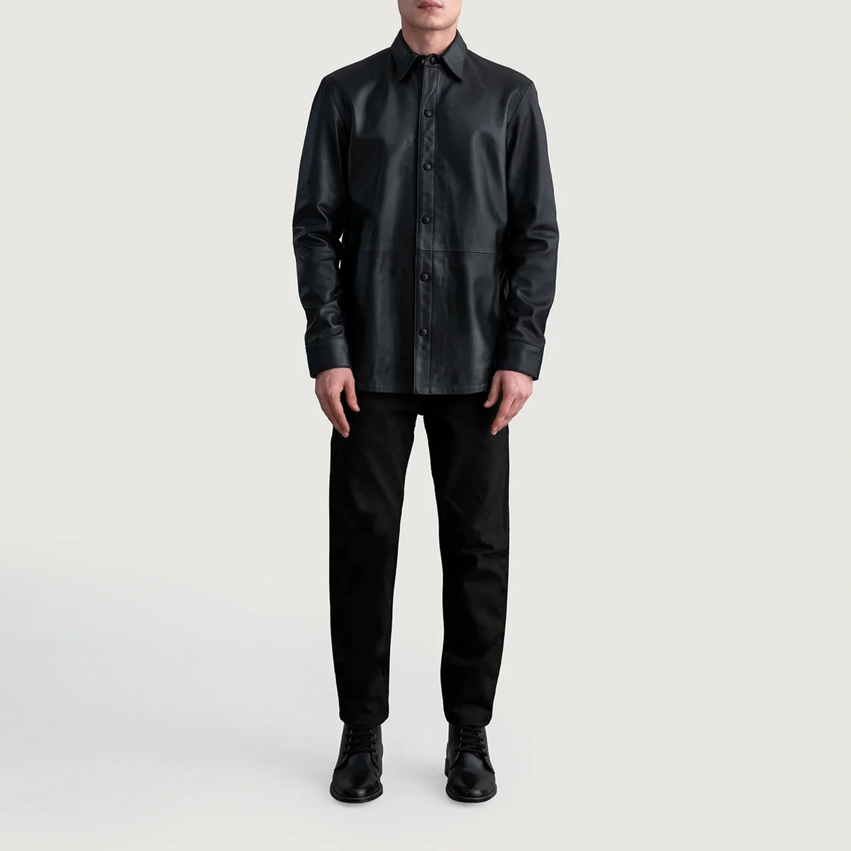
Крупный план деталей of Shirt & Leather Buttons Hardware on Haven Black Leather Shirt