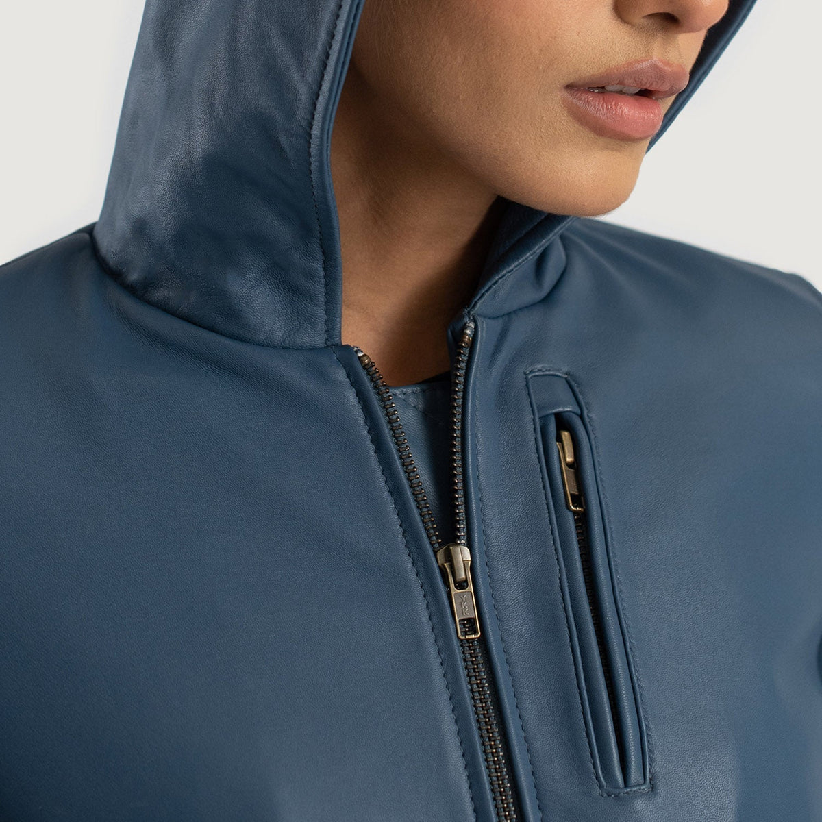 
Вид подкладки Showing Fully Fleece Lined & Два функциональных внутренних кармана