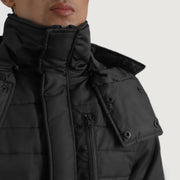 
Вид подкладки Showing Quilted Viscose Lining & Два функциональных внутренних кармана