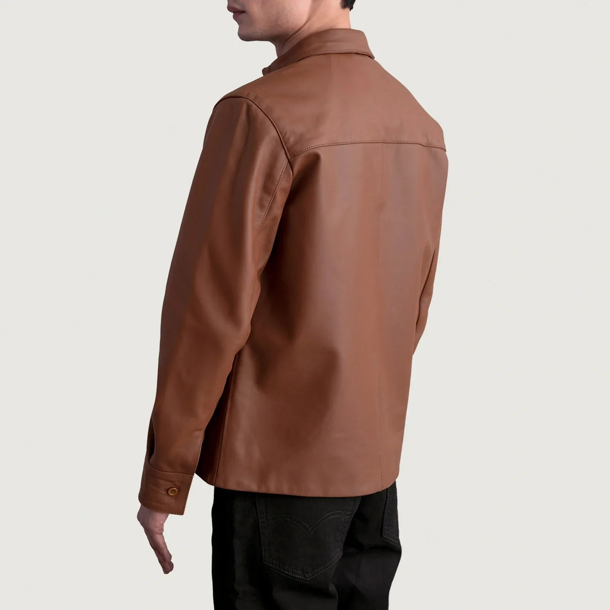 
Вид подкладки Showing Viscose Lining & Два функциональных внутренних кармана