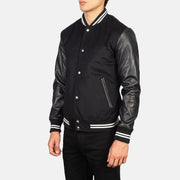 
Black Sheepskin Leather Varsity Jacket - Вид сзади, подчеркивающий посадку по плечам и ровный край