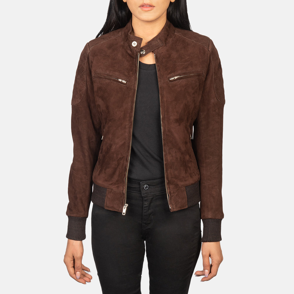 
Zenna Mocha Suede Bomber Jacket in Brown Goat Suede - Вид спереди и приталенный силуэт | Купить в официальном онлайн-магазине